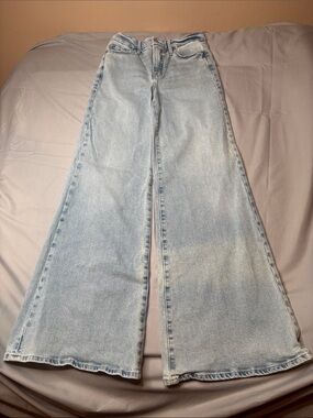 Good American Light Wash Blue Wide-Leg Jeans Size 26